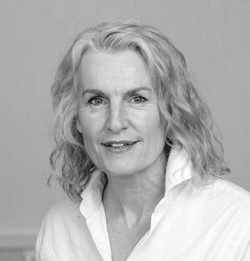 Carolyn Ten Holter Carolyn Ten Holter portrait image